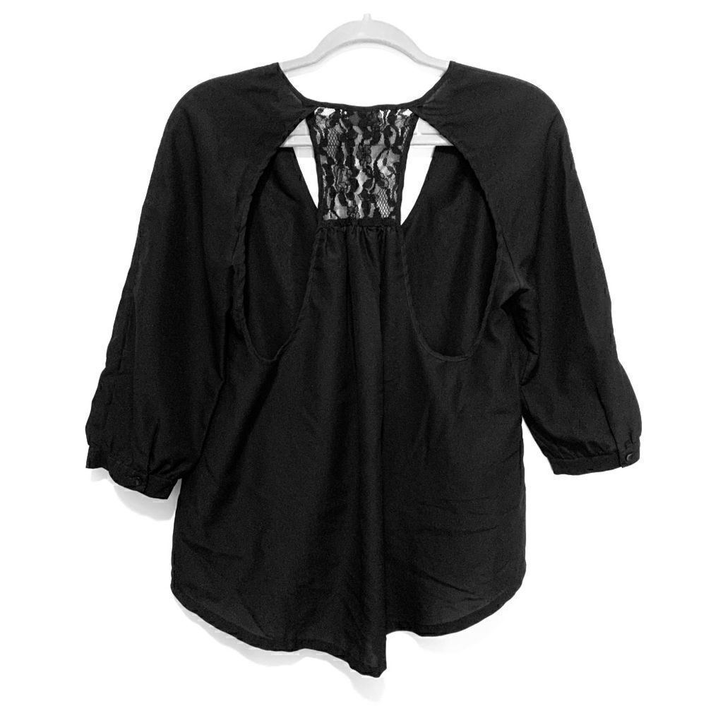Sparkle & Fade, Open Back, Lace Blouse - Picture 4 of 5